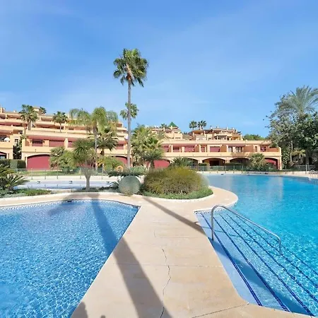 Ferienhaus Lujoso Adosado Frente Al Mar Con Piscina Y Jardin - Riviera Andaluza 3 *