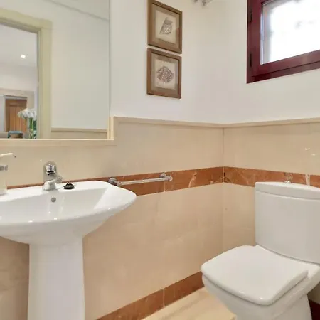 Lujoso Adosado Frente Al Mar Con Piscina Y Jardin - Riviera Andaluza 3 Ferienhaus