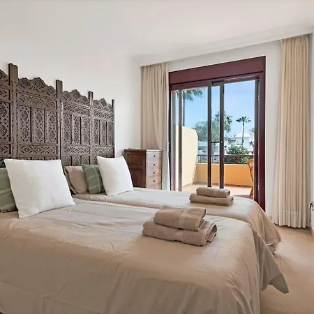 Ferienhaus Lujoso Adosado Frente Al Mar Con Piscina Y Jardin - Riviera Andaluza 3 *