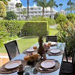 Lujoso Adosado Frente Al Mar Con Piscina Y Jardin - Riviera Andaluza 3 Hébergement de vacances Estepona