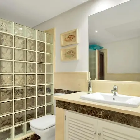 Lujoso Adosado Frente Al Mar Con Piscina Y Jardin - Riviera Andaluza 3 *