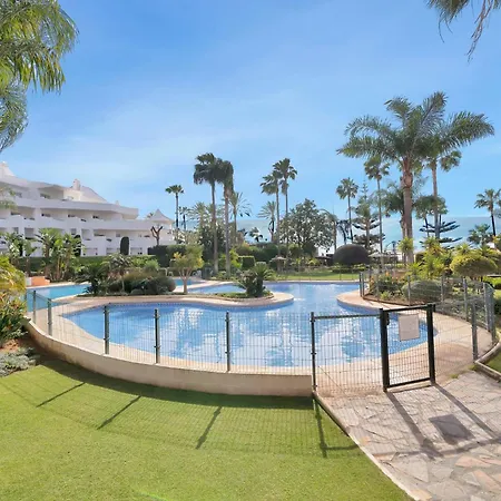 Lujoso Adosado Frente Al Mar Con Piscina Y Jardin - Riviera Andaluza 3 * Estepona