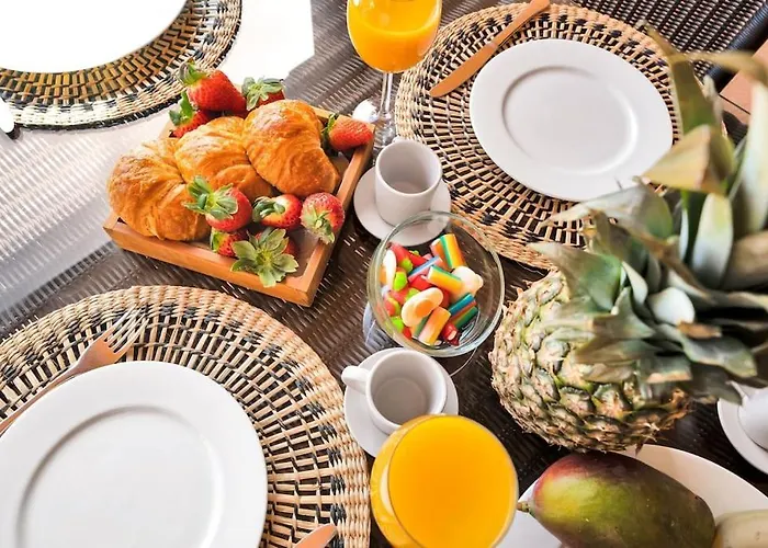 Lujoso Adosado Frente Al Mar Con Piscina Y Jardin - Riviera Andaluza 3 * Естепона