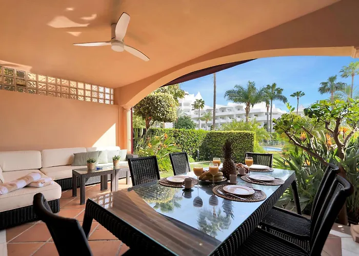 Casa de Férias Lujoso Adosado Frente Al Mar Con Piscina Y Jardín - Riviera Andaluza 3 *