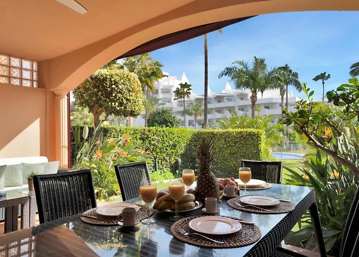 Lujoso Adosado Frente Al Mar Con Piscina Y Jardín - Riviera Andaluza 3