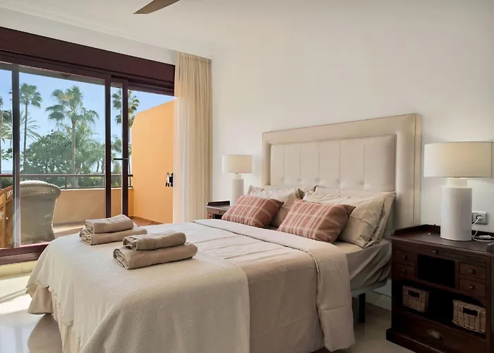 Lujoso Adosado Frente Al Mar Con Piscina Y Jardin - Riviera Andaluza 3 Holiday home *