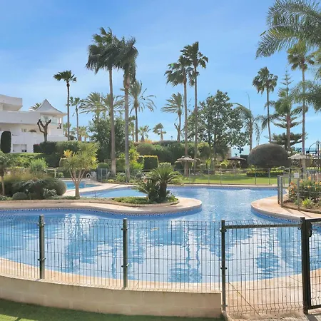 Lujoso Adosado Frente Al Mar Con Piscina Y Jardin - Riviera Andaluza 3 بيت للعطل