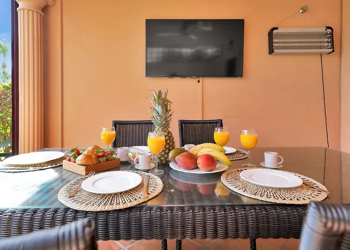 Lujoso Adosado Frente Al Mar Con Piscina Y Jardin - Riviera Andaluza 3 Feriehus