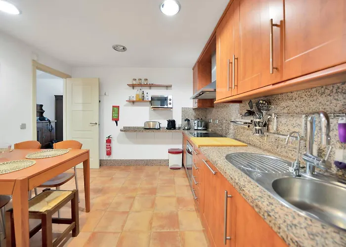 Feriehus Lujoso Adosado Frente Al Mar Con Piscina Y Jardin - Riviera Andaluza 3 Estepona