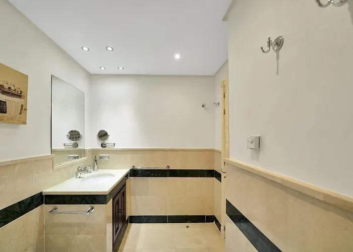 Feriehus Lujoso Adosado Frente Al Mar Con Piscina Y Jardin - Riviera Andaluza 3