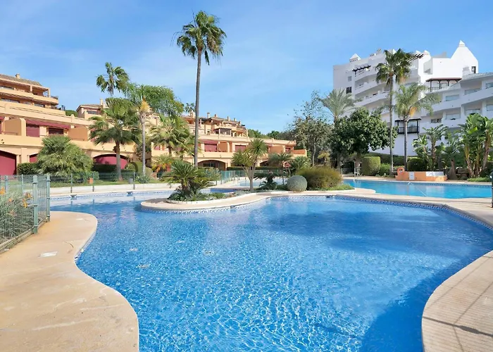Lujoso Adosado Frente Al Mar Con Piscina Y Jardin - Riviera Andaluza 3 *