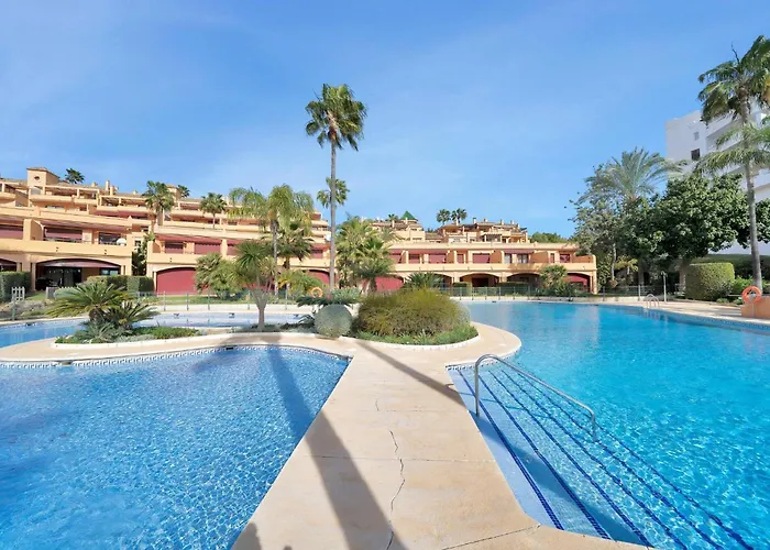 Feriehus Lujoso Adosado Frente Al Mar Con Piscina Y Jardin - Riviera Andaluza 3