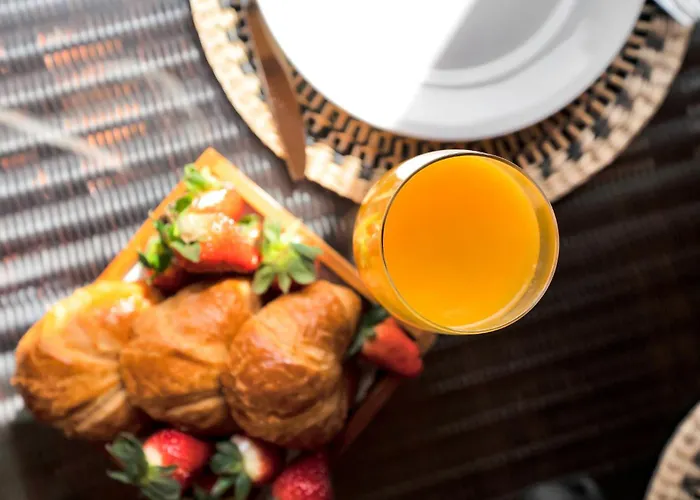 Lujoso Adosado Frente Al Mar Con Piscina Y Jardin - Riviera Andaluza 3 *