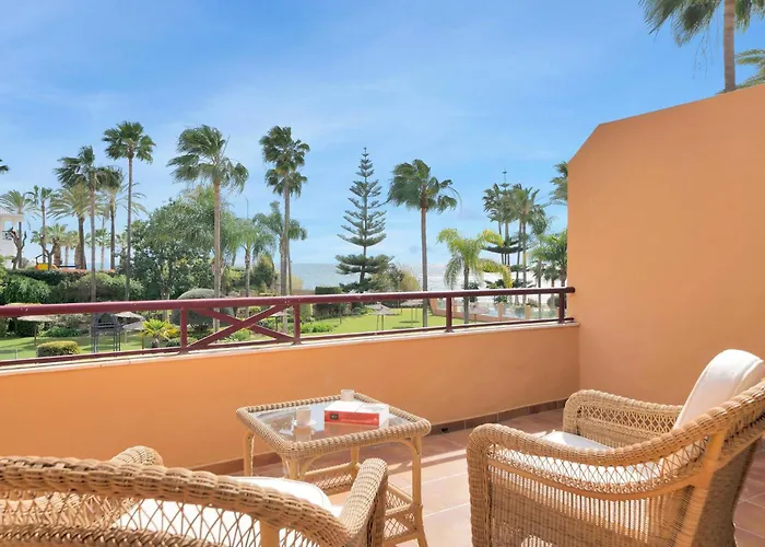 Lujoso Adosado Frente Al Mar Con Piscina Y Jardin - Riviera Andaluza 3 Nyaraló